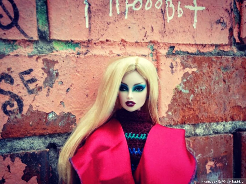 В одном мрачном городе — Куклы Integrity Toys (Интегрити): Poppy Parker