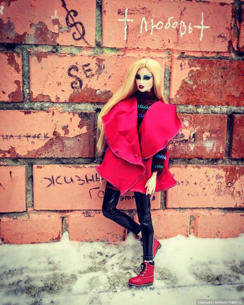 В одном мрачном городе — Куклы Integrity Toys (Интегрити): Poppy Parker