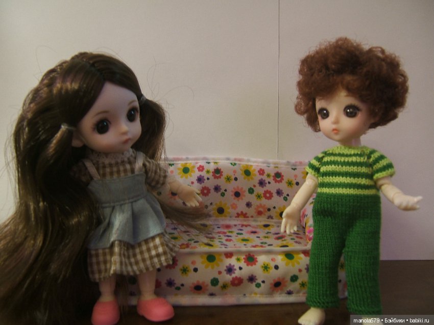 Три девицы вечерком замечтались о своём. Сказочка