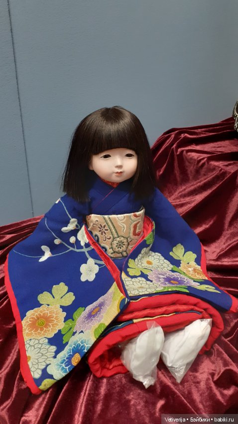 13 - 14 - 15 декабря. Москва, десятая юбилейная выставка "Искусство куклы". Фоторепортаж ( + имена авторов)