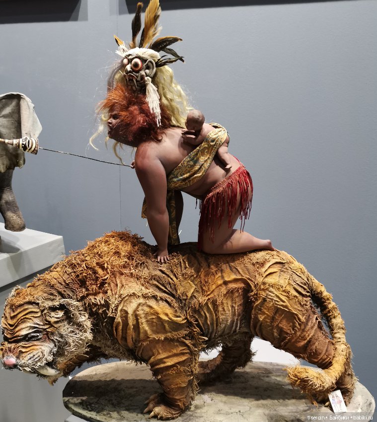 Гостиный двор. Декабрьская выставка кукол 2019 г., часть 2 (фото)