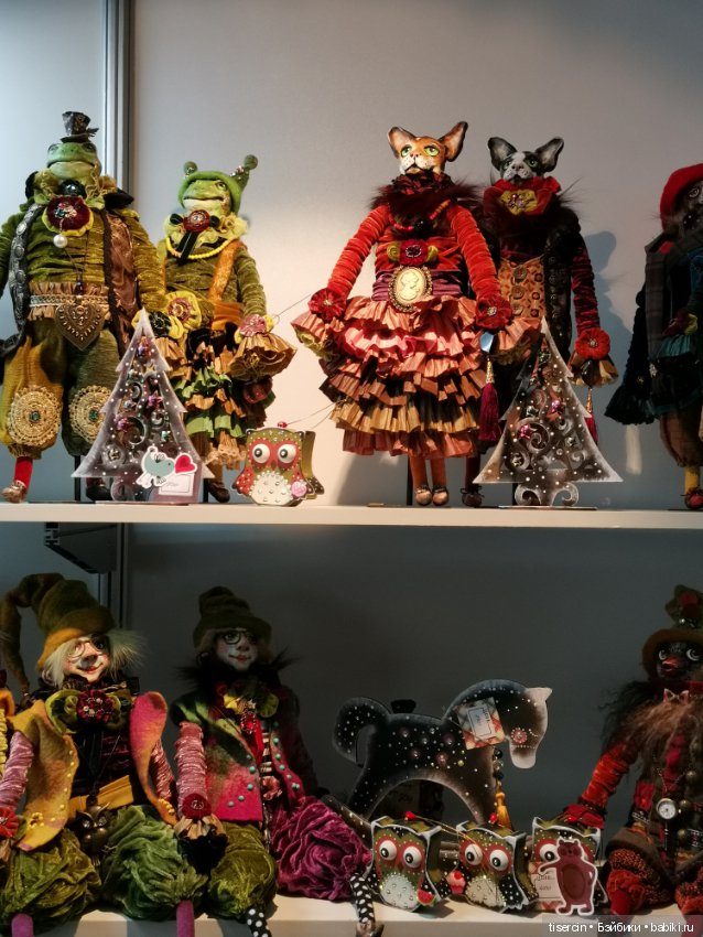 Гостиный двор. Декабрьская выставка кукол 2019 г., часть 2 (фото)