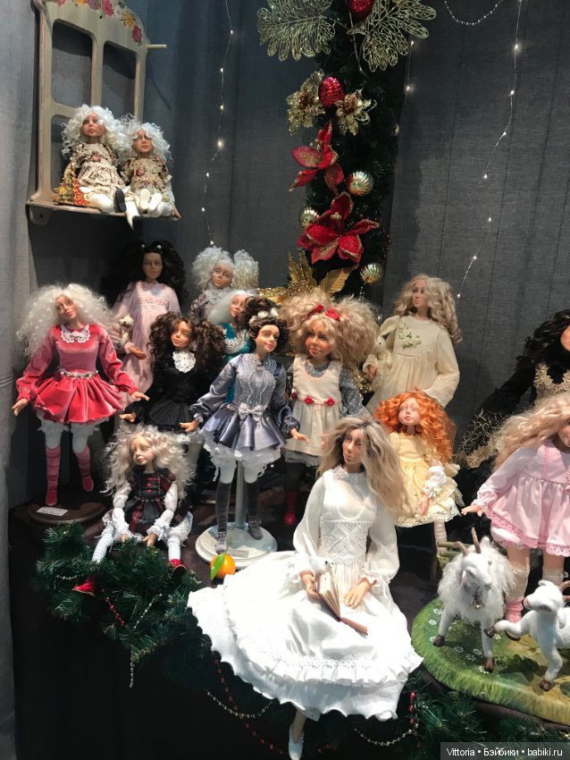 Выставка кукол в Гостином дворе (Москва)