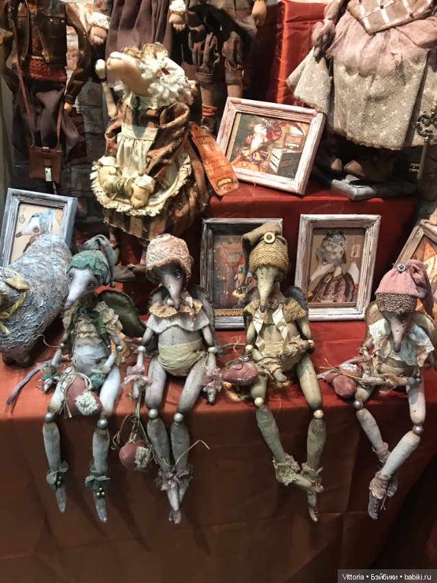 Выставка кукол в Гостином дворе (Москва)