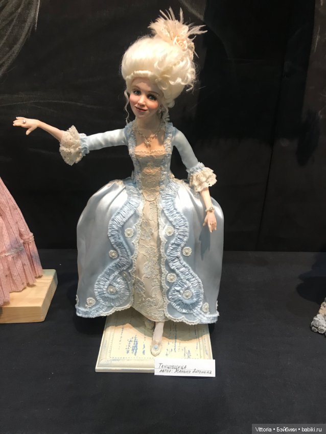 Выставка кукол в Гостином дворе (Москва)