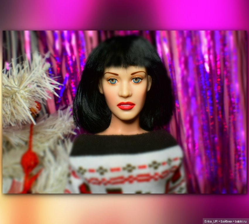 Фоточки под елочкой/ Franklin Mint doll 16" (фото 7)