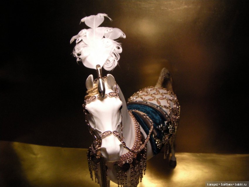 Конь султана. Фигурка коня Peter Stone в парадной сбруе Древнего Востока (фото 7)