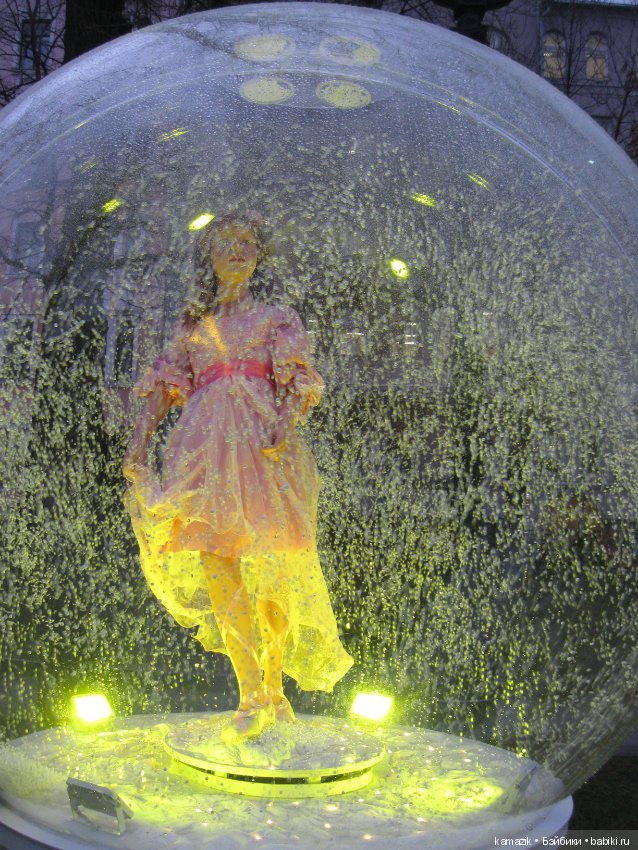 Рита в новогодней Москве. Для всех возрастов