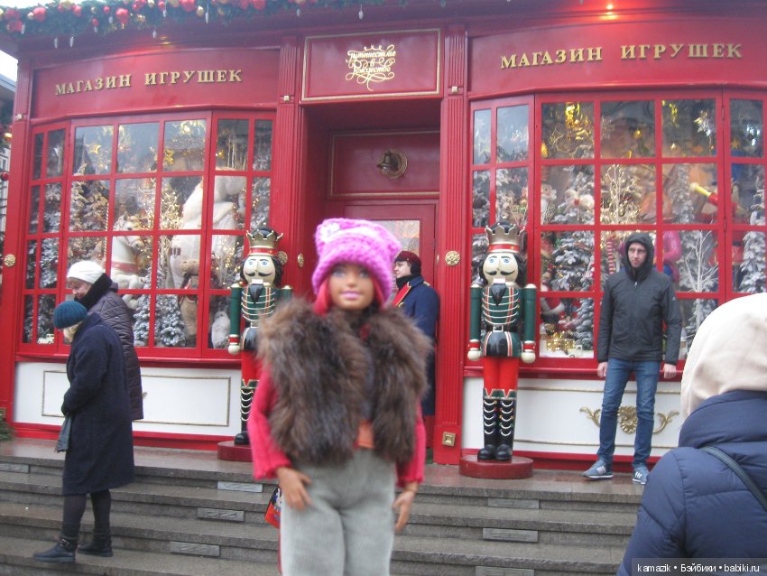 Рита в новогодней Москве. Для всех возрастов
