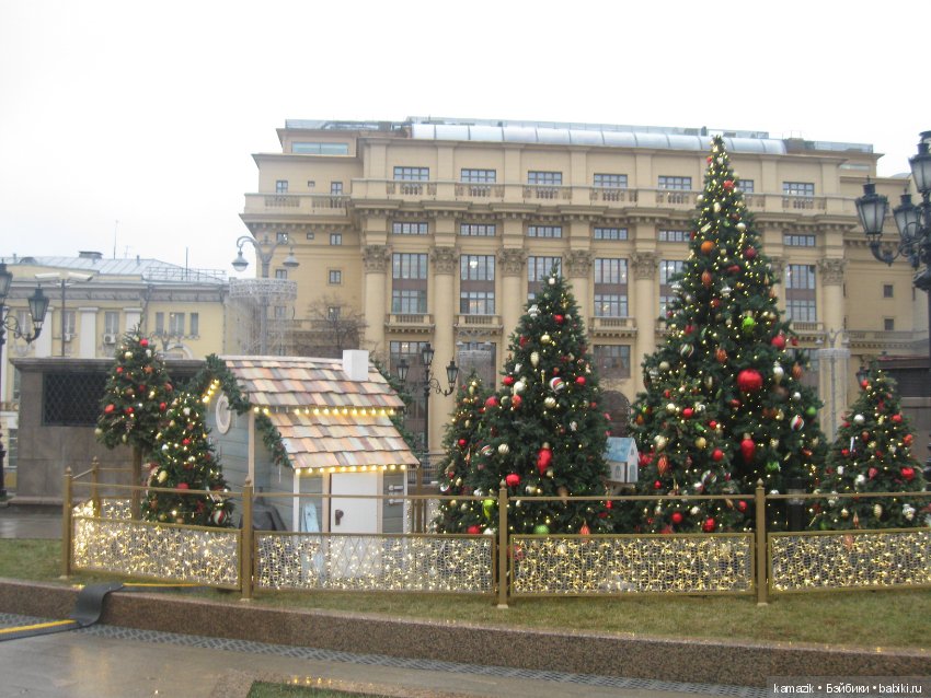 Рита в новогодней Москве. Для всех возрастов