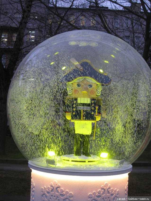 Рита в новогодней Москве. Для всех возрастов