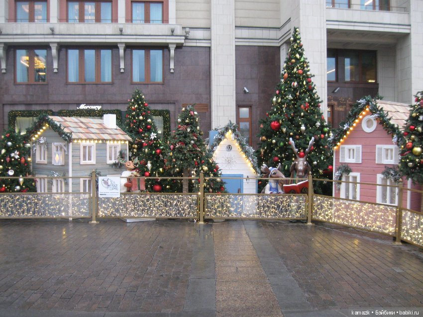Рита в новогодней Москве. Для всех возрастов