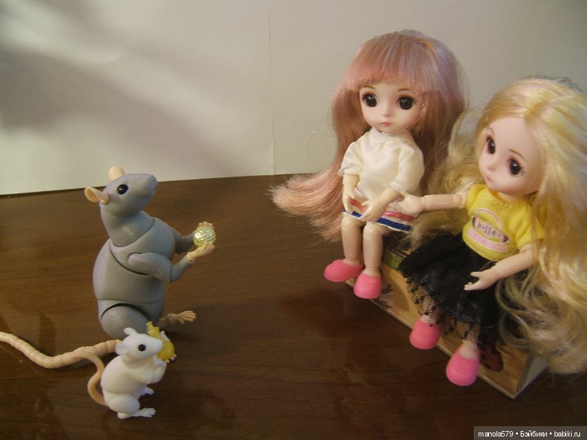 Две девчушки и незваные гости. Сказочка