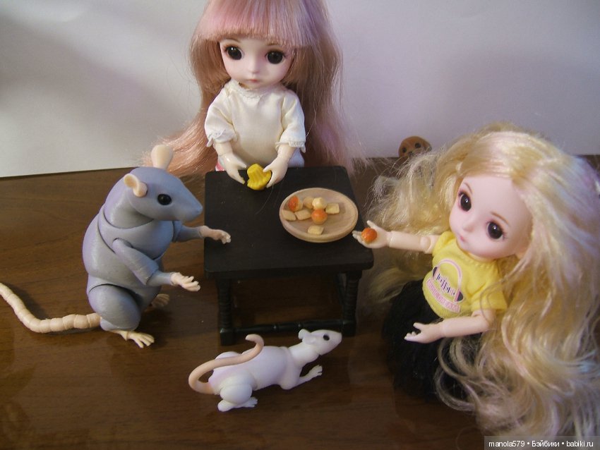 Две девчушки и незваные гости. Сказочка