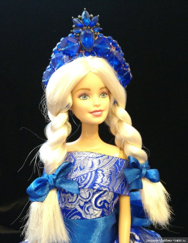 Конфетная Барби-Снегурочка (фото 2)