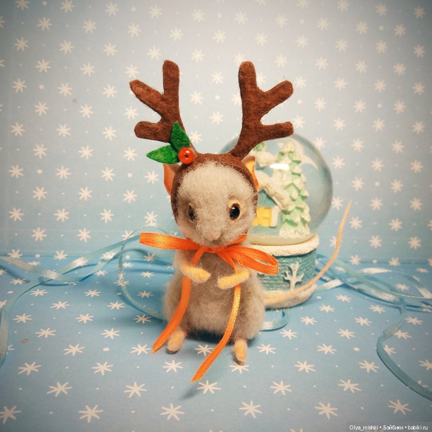 Он уже близко — Валяные игрушки из шерсти: сухое валяние (фото 7)