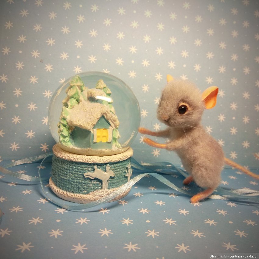 Он уже близко — Валяные игрушки из шерсти: сухое валяние (фото 4)