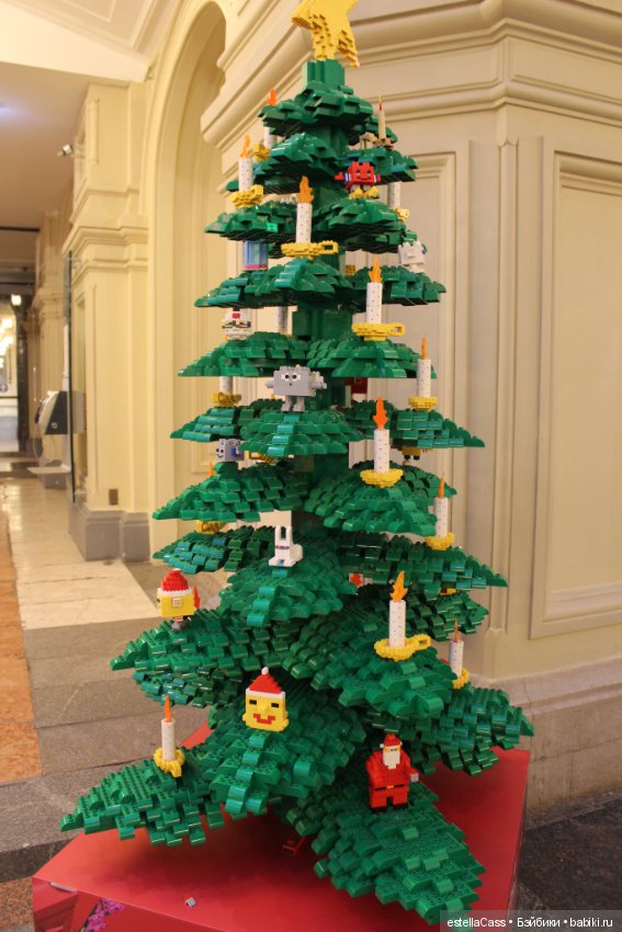 Парад ГУМовских елок — Новый год и Рождество: праздничные фото кукол