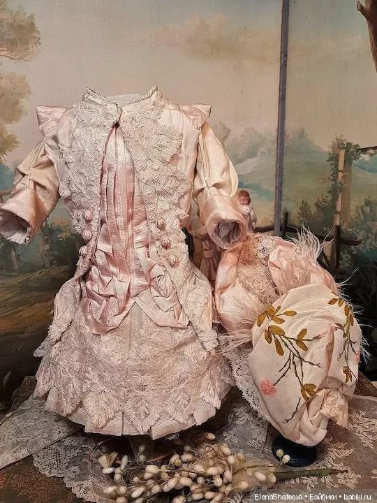 Фасоны платьев. Еще немного красоты (фото 7)