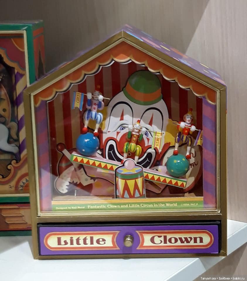 Новогодний декор. Что продают в магазинах