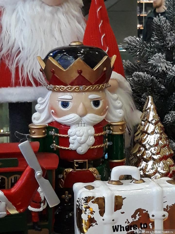 Новогодний декор. Что продают в магазинах