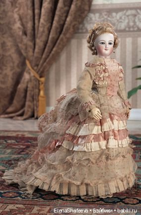 Модные куклы. Фасоны платья (фото 7)