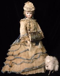 Модные куклы. Фасоны платья (фото 10)