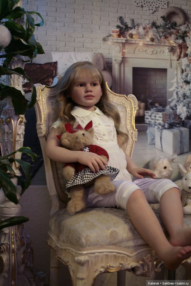 Моя любимая Габриелла с Новогодними фотографиями