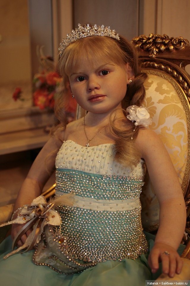 Моя любимая Габриелла с Новогодними фотографиями