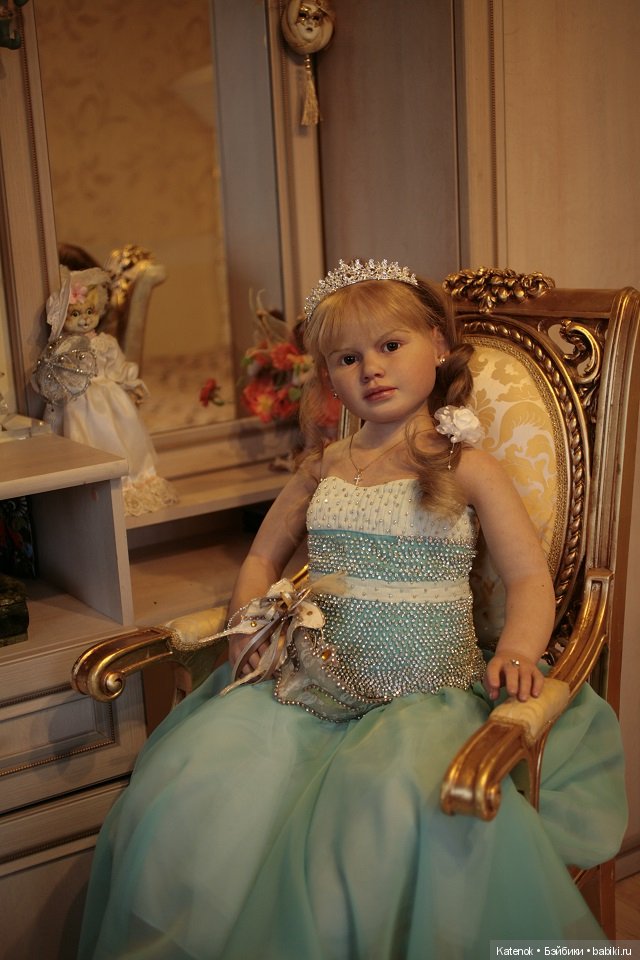 Моя любимая Габриелла с Новогодними фотографиями