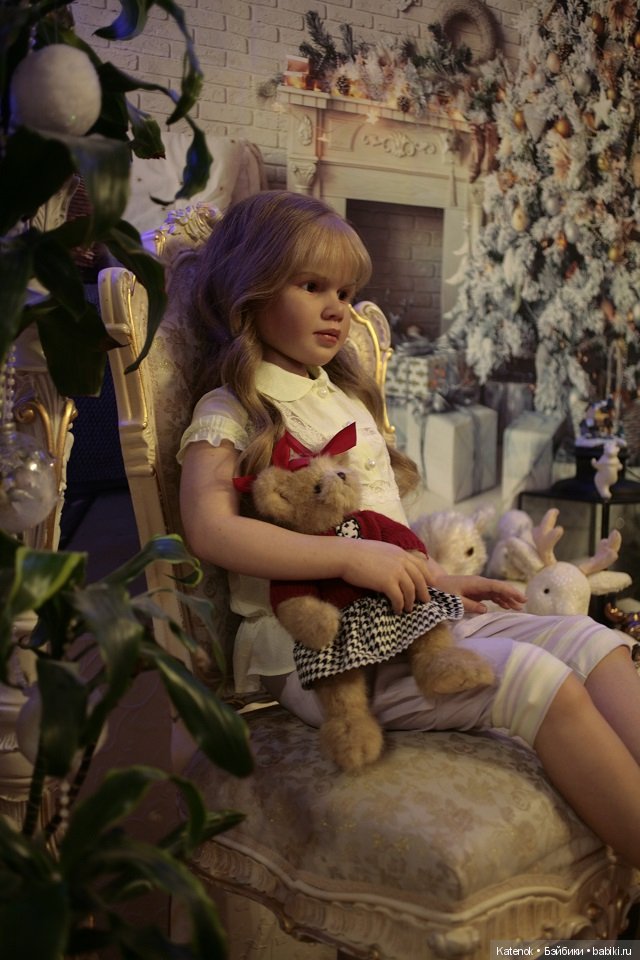 Моя любимая Габриелла с Новогодними фотографиями