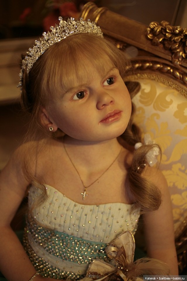 Моя любимая Габриелла с Новогодними фотографиями