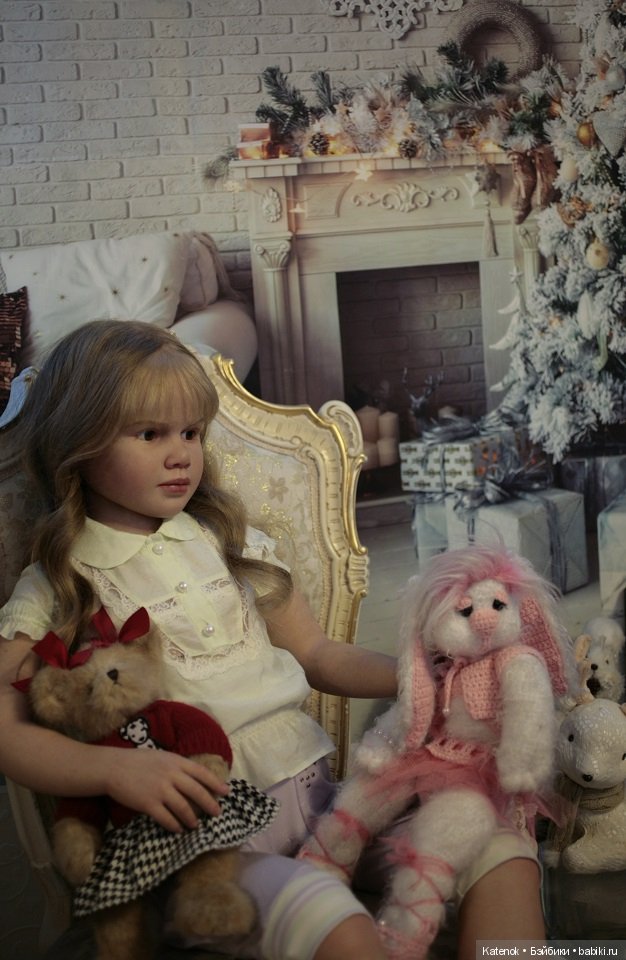 Моя любимая Габриелла с Новогодними фотографиями
