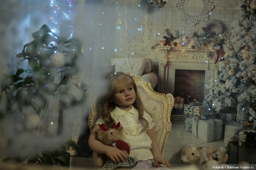 Моя любимая Габриелла с Новогодними фотографиями