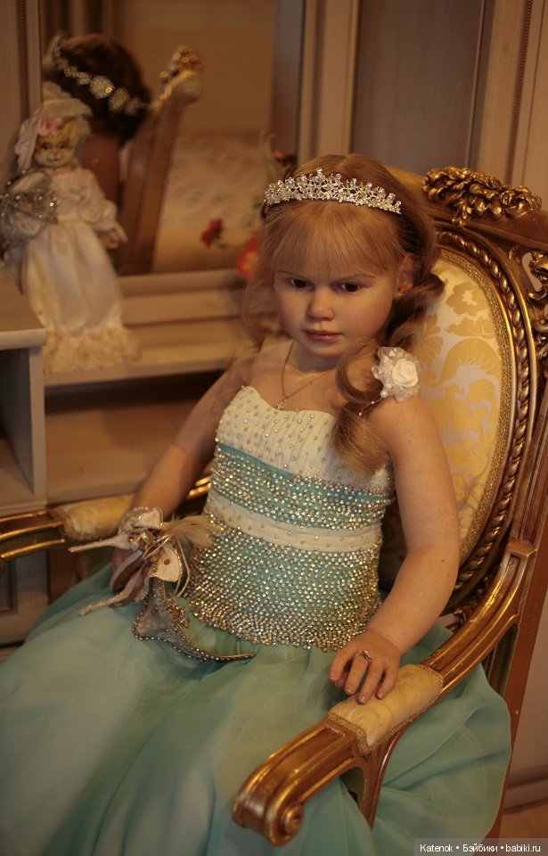 Моя любимая Габриелла с Новогодними фотографиями