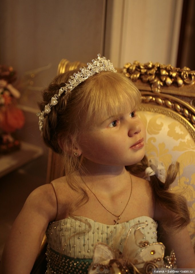 Моя любимая Габриелла с Новогодними фотографиями