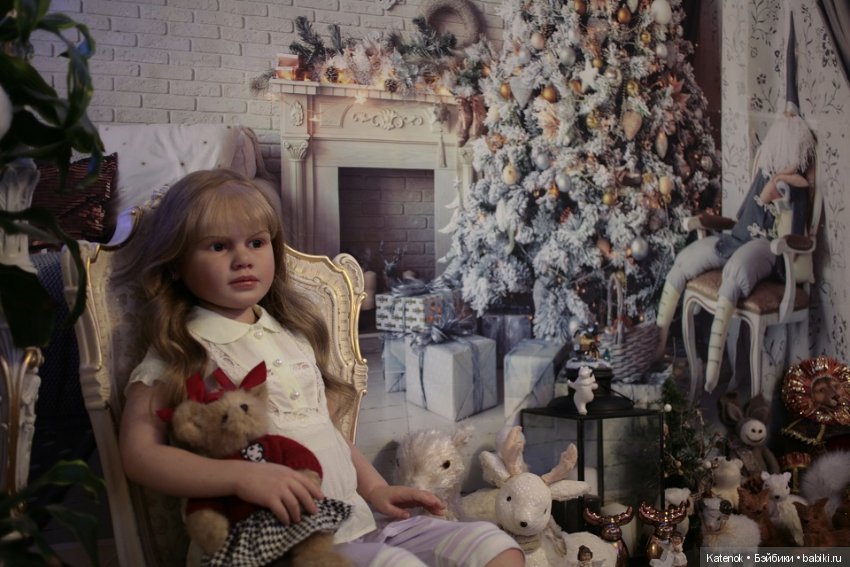 Моя любимая Габриелла с Новогодними фотографиями