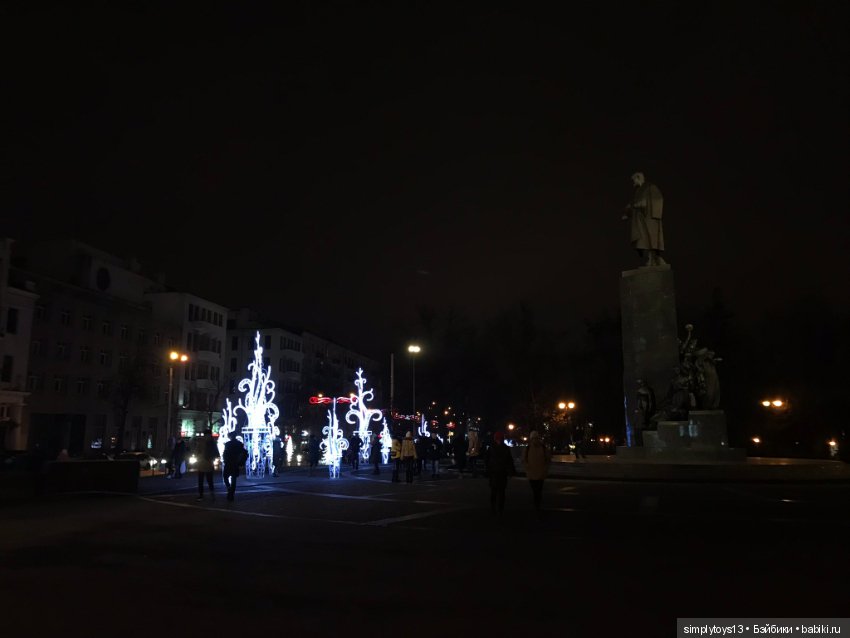 Лилак и предновогодний Харьков