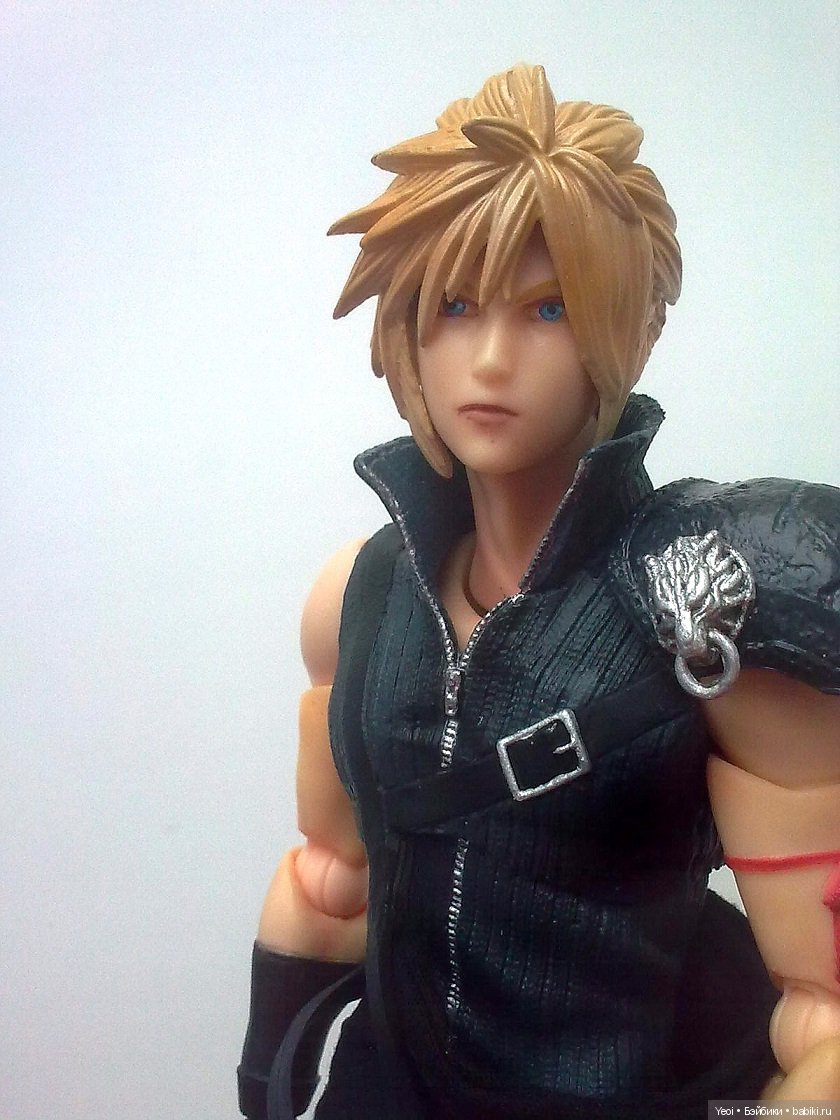 Фигурка Клауда Страйфа "Последняя фантазия 7"