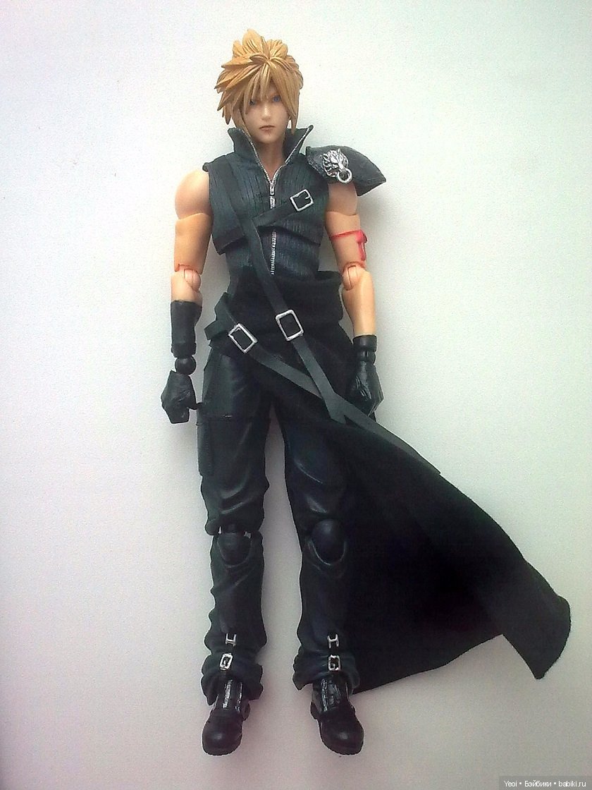 Фигурка Клауда Страйфа "Последняя фантазия 7"