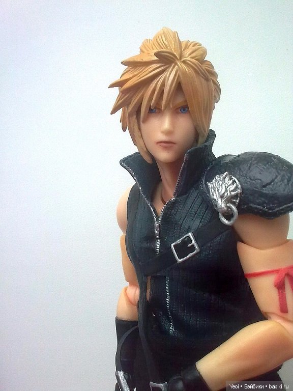 Фигурка Клауда Страйфа "Последняя фантазия 7"