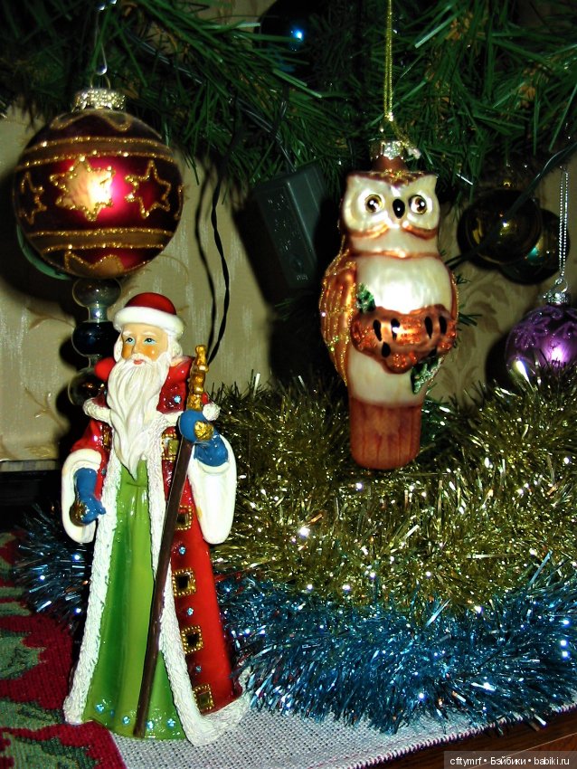 Нарядили елку, встали в хоровод