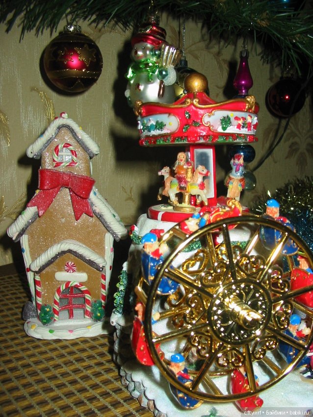 Нарядили елку, встали в хоровод