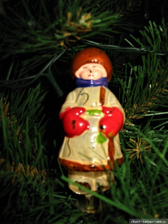 Нарядили елку, встали в хоровод (фото 9)