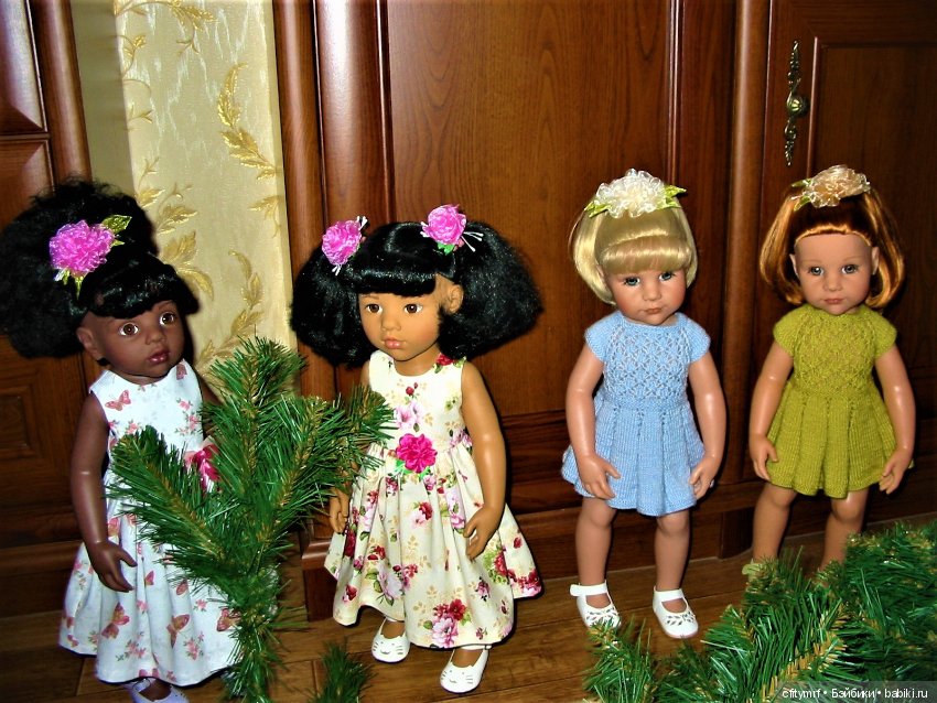 Нарядили елку, встали в хоровод