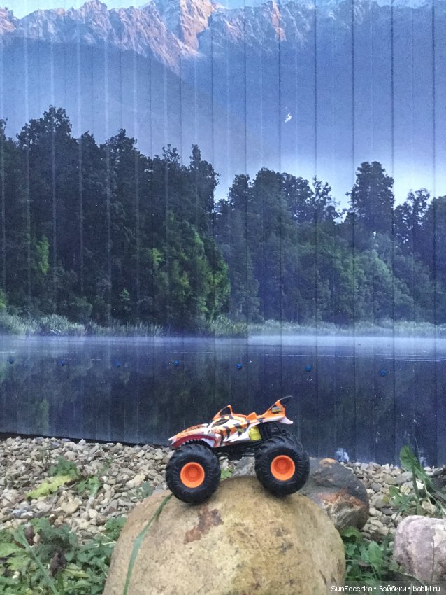 Желанный подарок дочки или монстр трак от hot wheels (фото 10)