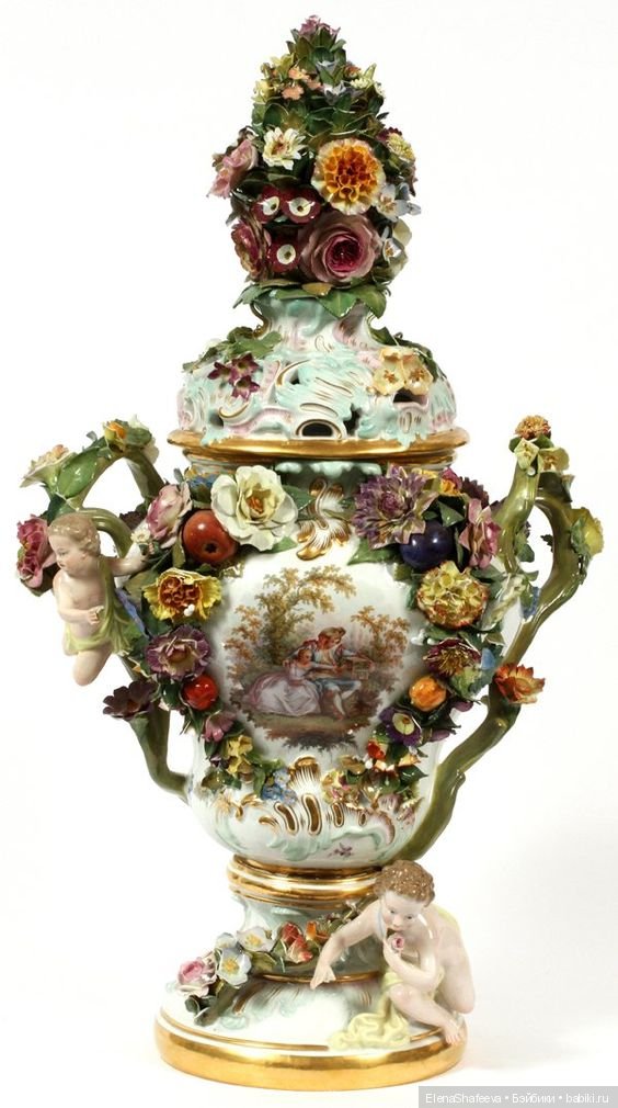 И конечно вазы! Какой же дом без них!? Антикварные шедевры (фото 6)