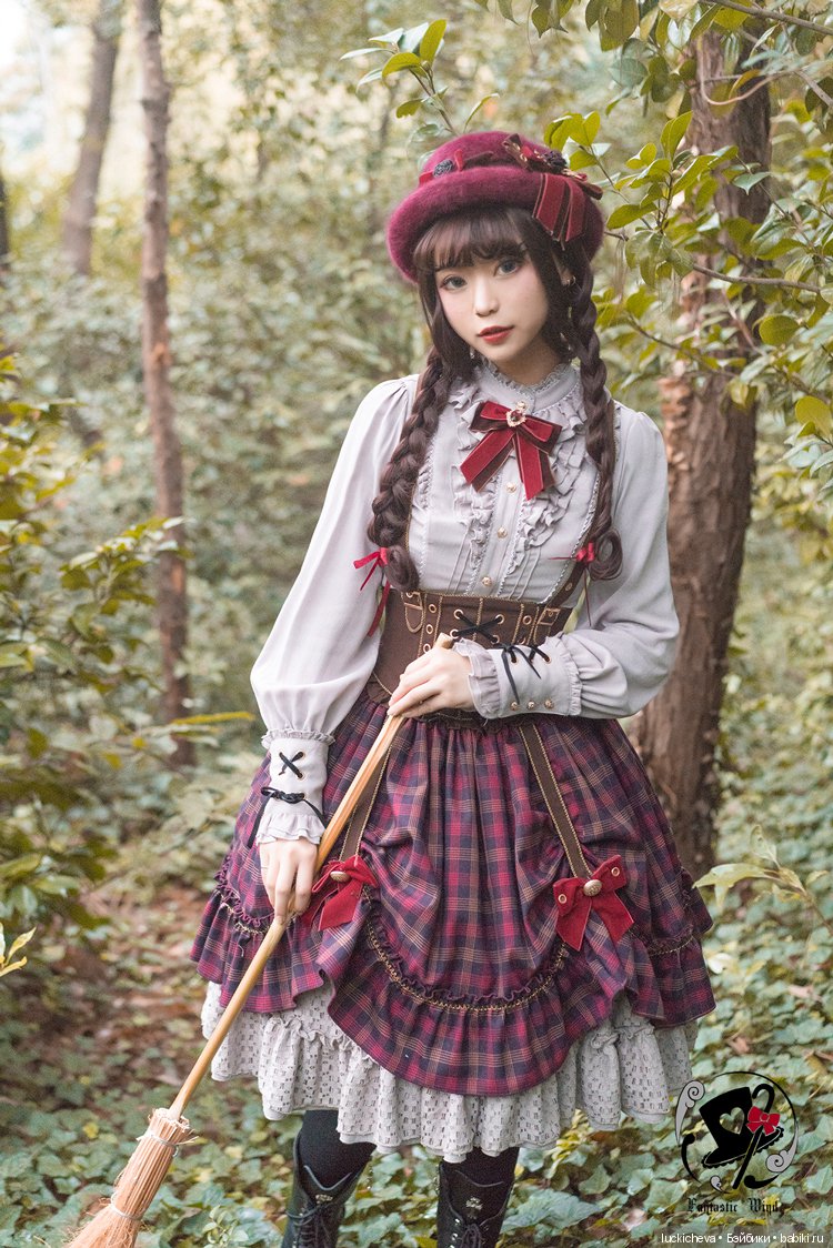 В поисках вдохновения. Азиатские "Лолиты"