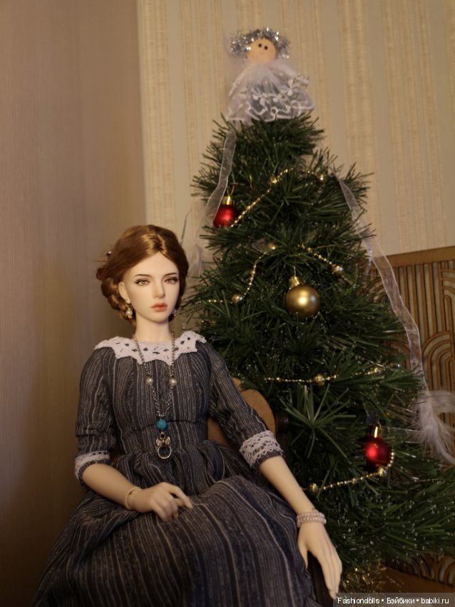 Выдалась минутка нарядить ёлочку