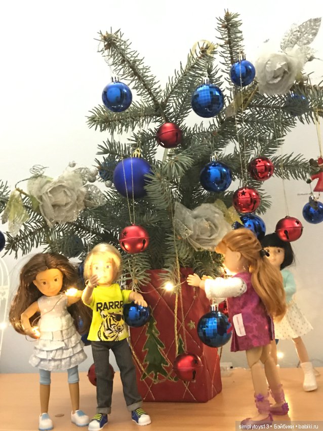 Как малышня елку наряжала (фото 9)